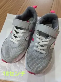 new balance 18センチ キッズスニーカー グレー/ピンク ベルクロ