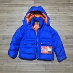 【希少品】THE NORTH FACE x GUCCI ダウンジャケットのサムネイル