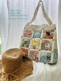 リバティプリント ハンドメイド パッチワークキルトバッグLibertyprintのサムネイル