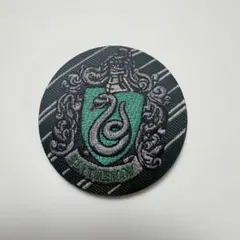 ハリーポッター 刺繍缶バッジ　スリザリン