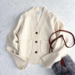 【アダムエロペ】ニットカーディガン　ショート丈　ウールカシミヤ　ミドルゲージ　白