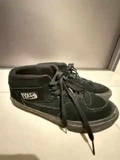 VANS SKATE HALF CAB BLACK 25.5