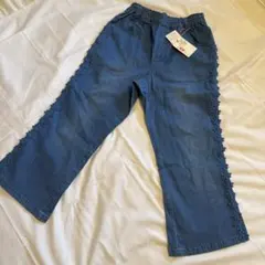 新品タグ付き KP ニットプランナー キッズ デニムパンツ 花柄刺繍装飾 150のサムネイル