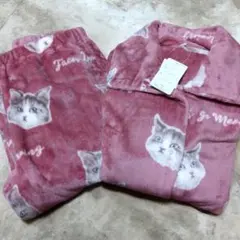 新品完売品　フランネル素材起毛猫柄 開衿Mサイズ パジャマ