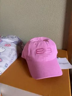 BALENCIAGA BBロゴ ベースボールキャップ ピンク Lサイズ - メルカリ