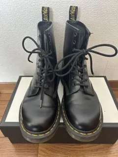 Dr. Martens ブラックブーツ　EU37
