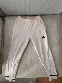 adidas ピンク ジョガーパンツ MＬサイズ