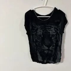 美品✨️【S】トラプリント ブラック Tシャツ 虎柄 ブラック デザイン