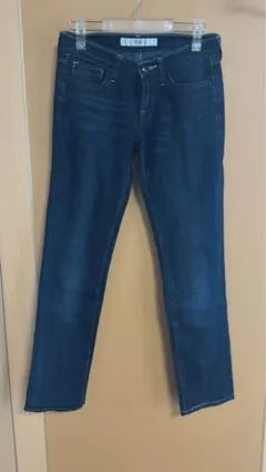 Item thumbnail for item 55202701-c1b7-4319-b13c-91ee73b62237