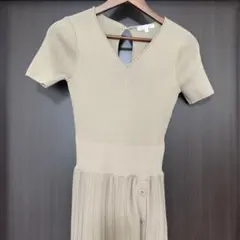 rienda ニットワンピース ベージュ