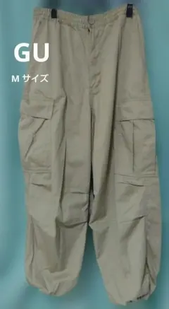 GU スーパーワイドカーゴパンツ ベージュ (ブラウン) M ジーユーのサムネイル
