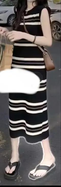 【美品】ボーダーロングワンピース 黒白 着痩せ 楽ちん