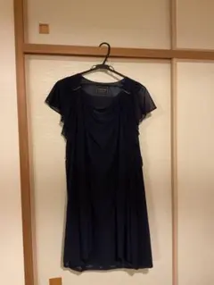 URBAN RESEARCH ネイビーフリルドレス