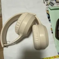 ワイヤレスヘッドフォン 重低音