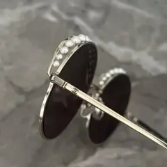 【美品】CHANEL フェイクパール ラウンド サングラスのサムネイル
