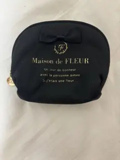 【お値下げ可】Maison de FLEUR ティッシュポーチのサムネイル