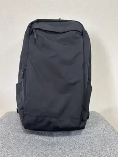 ユニクロ ファンクショナルバックパック 36L - メルカリ