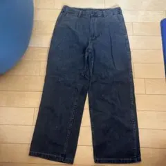GU 黒デニム