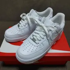 【美品】NIKE AIR FORCE 1 ホワイト 26cm