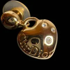 Item thumbnail for item 20c71f71-86b3-4f0a-bc19-6bc49a2ddbd6