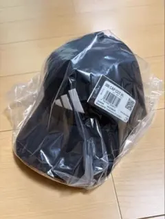 adidasキャップ レズミルズ携帯ストラップ