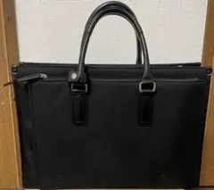 廃盤・レア品】TRION ビジネスバッグ パンチングレザー 2way - メルカリ