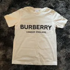 【正規品】BURBERRY ロゴ入り ホワイトTシャツのサムネイル