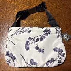 【美品】タグ付き　シビラ　花柄ショルダーバッグ 軽いのサムネイル