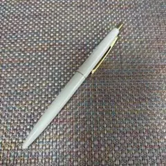 Item thumbnail for item d5689f49-a543-4f3e-8a4a-dfc8551476e4