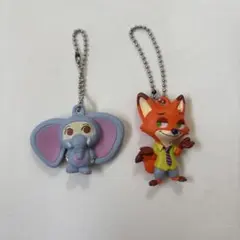 ズートピア　ガチャガチャ　ぺたんこマスコット