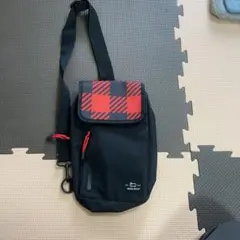 WOOLRICH サコッシュ ショルダーバッグ ブラック レッドのサムネイル
