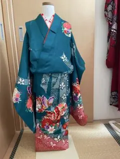 Furusou 나비와 피오니 브라이트 블루-그린 롱 언더셔츠 포함