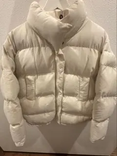 アイボリー ショート丈 ダウンジャケット