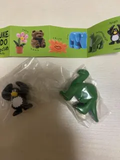 DAISUKE KONDO ガチャガチャ　ペンギン・ブラキオサウルス