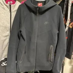 Nike テックフリース　上　 Mサイズ