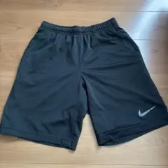 NIKE ナイキ ハーフパンツ ショートパンツ 黒 Sのサムネイル