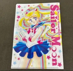 セーラームーン　クリアファイル　明治　ファミマ