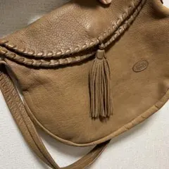 イビサ IBIZA ショルダーバッグ レザー 斜め掛け 肩掛け お洒落