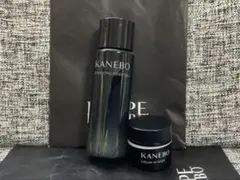 KANEBO ジェネレイティング エッセンシャルズ クリーム イン ナイトIIのサムネイル