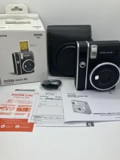 ほぼ未使用　極美品instax mini 40 インスタントカメラ　元箱　ケース