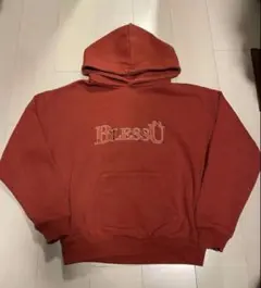 BlessU レッドパーカー フロントロゴ入り 赤 supreme - メルカリ