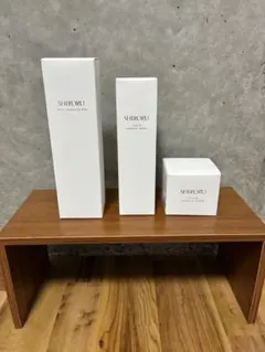 SHIRORU スキンケア3点セットのサムネイル