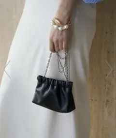 CAPRICIEUX LE'MAGE チェーンギャザーポーチバッグ