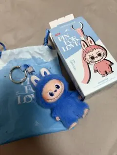 POP MART THE MONSTERS ぬいぐるみ キーホルダーのサムネイル