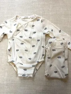 【ZARA】羊柄ボディースーツセットのサムネイル