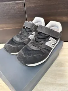 New Balance ブラック スニーカー　19センチ
