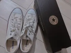 CONVERSE ホワイト ローカット スニーカー