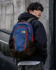 THE NORTH FACE リュック 青 赤 バックパック ノースフェイス