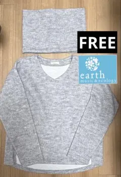 earth music&ecology ネックウォーマー付　Vネックプルオーバー
