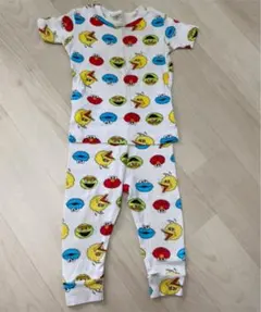 ✴︎アメリカで購入　ベビー　セサミストリートパジャマ